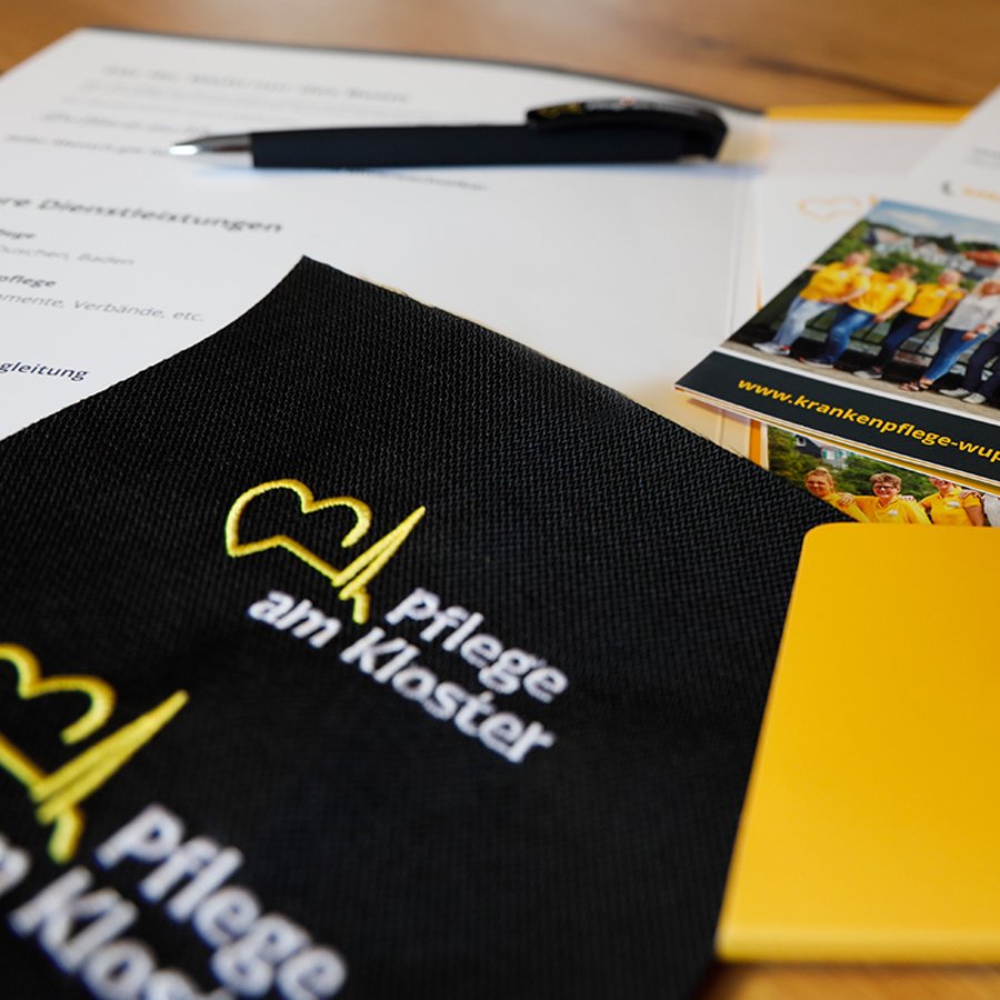 Bestickte Arbeitskleidung für unseren Kunden